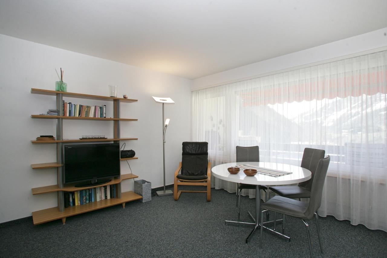 Apartments Haus Quelle ลอยเคอร์บัด ภายนอก รูปภาพ