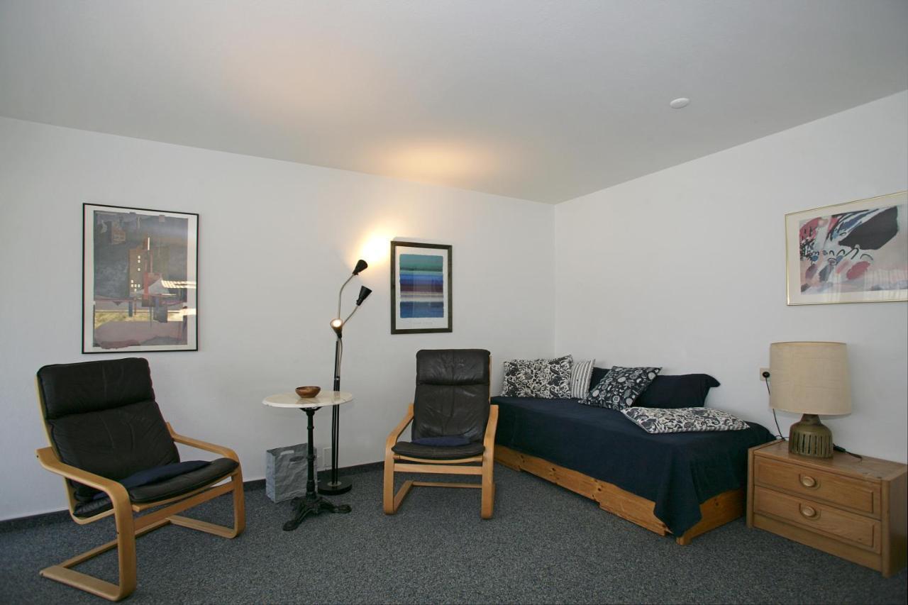 Apartments Haus Quelle ลอยเคอร์บัด ภายนอก รูปภาพ