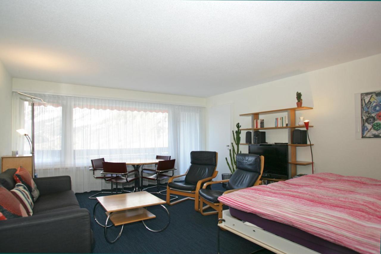 Apartments Haus Quelle ลอยเคอร์บัด ภายนอก รูปภาพ