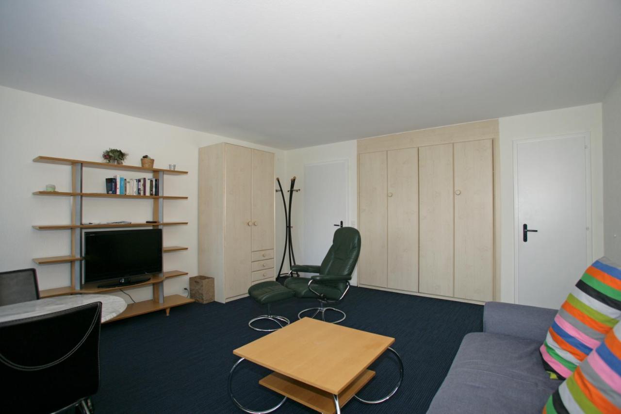 Apartments Haus Quelle ลอยเคอร์บัด ภายนอก รูปภาพ
