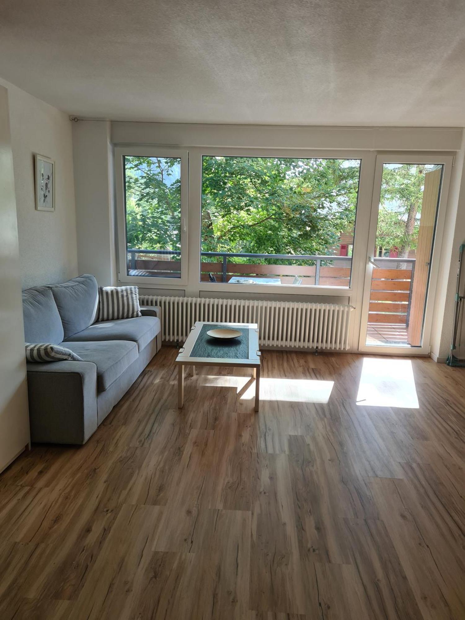 Apartments Haus Quelle ลอยเคอร์บัด ภายนอก รูปภาพ